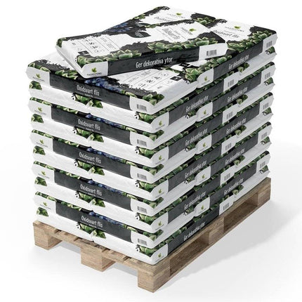 Köp Hasselfors oxidsvart flis, 40 liter, 45 st, Helpall - Fraktfritt Hasselfors Garden täckmaterial